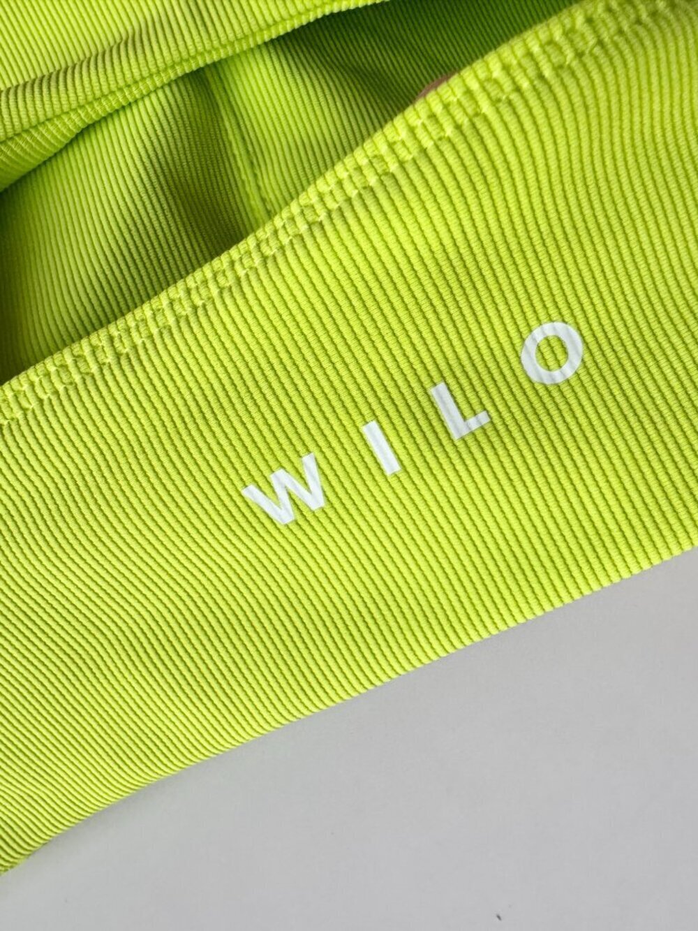 WILO Neon Yellow Based Ribbed Performance Racerback Sports Bra Top, Size L - Picture 5 of 14